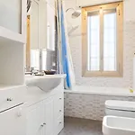 Guesthost - Bolognina Cozy Apartamento