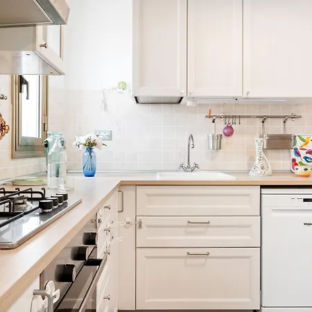 Apartamento Guesthost - Bolognina Cozy *